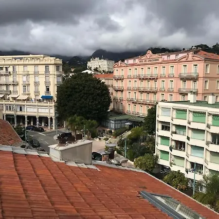 Lumineux Studio Sous Les Toits De Menton Exterior photo